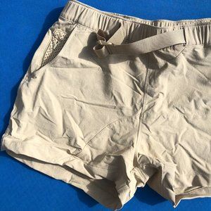 Outdoor Voices RecTrek Shorts in Mojave (Medium)